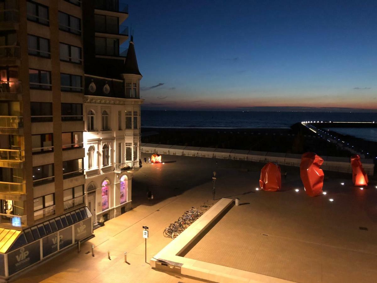 Panoramic View On Beach, Ships, Sea - Place To Be Ostende Exteriér fotografie